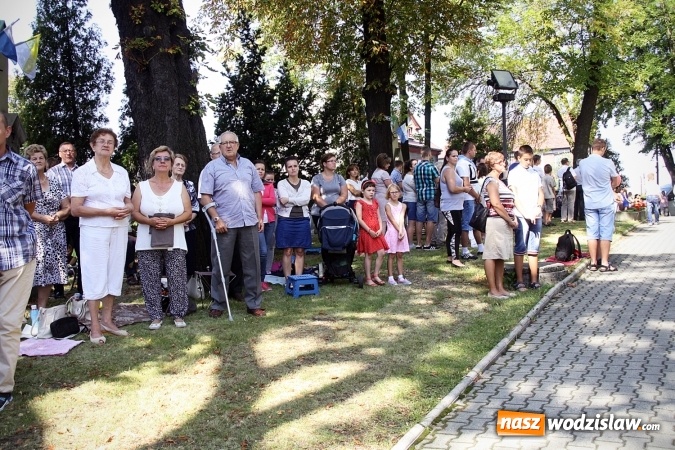 Zdjęcie w galerii na portalu naszwodzislaw.com: Tłumy wiernych na uroczystościach odpustowych w Pszowie wiadomości z regionu