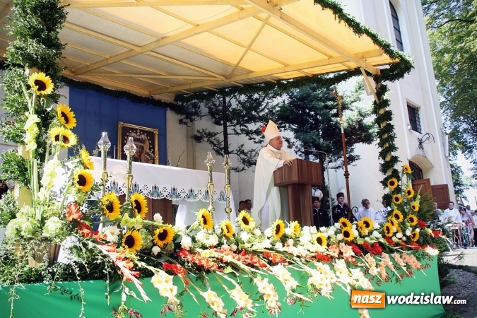 Zdjęcie w galerii na portalu naszwodzislaw.com: Tłumy wiernych na uroczystościach odpustowych w Pszowie wiadomości z regionu