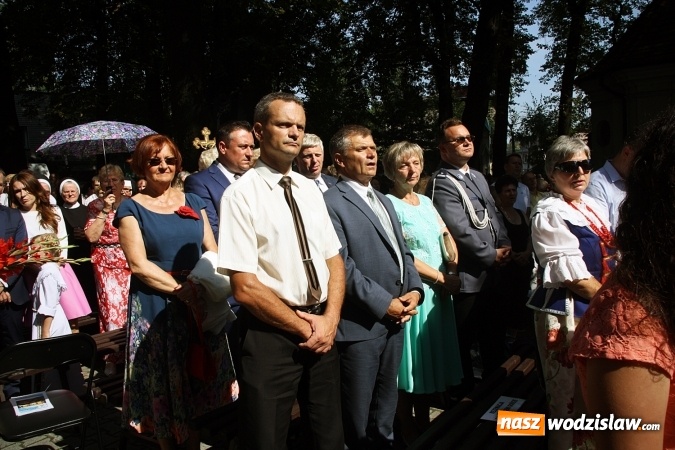 Zdjęcie w galerii na portalu naszwodzislaw.com: Tłumy wiernych na uroczystościach odpustowych w Pszowie wiadomości z regionu