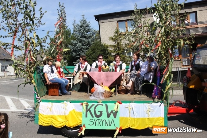 Zdjęcie w galerii na portalu naszwodzislaw.com:  Dożynki 2016. Tak się bawi Lubomia! wiadomości z regionu