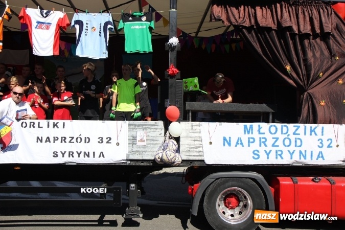 Zdjęcie w galerii na portalu naszwodzislaw.com:  Dożynki 2016. Tak się bawi Lubomia! wiadomości z regionu