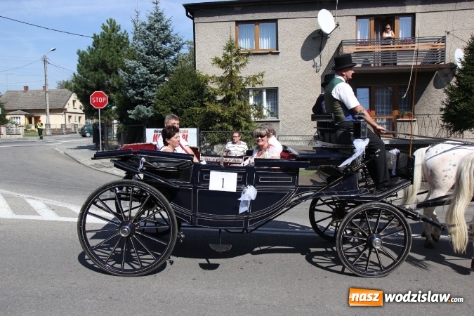 Zdjęcie w galerii na portalu naszwodzislaw.com:  Dożynki 2016. Tak się bawi Lubomia! wiadomości z regionu