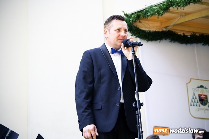 Zdjęcie w galerii na portalu naszwodzislaw.com: Niezwykły koncert z okazji 1050. rocznicy Chrztu Polski  wiadomości z regionu