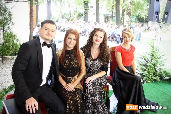 Zdjęcie w galerii na portalu naszwodzislaw.com: Niezwykły koncert z okazji 1050. rocznicy Chrztu Polski  wiadomości z regionu