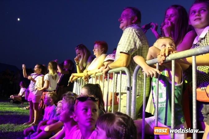 Zdjęcie w galerii na portalu naszwodzislaw.com: Kabaret Młodych Panów bawił publiczność w Lubomi wiadomości z regionu