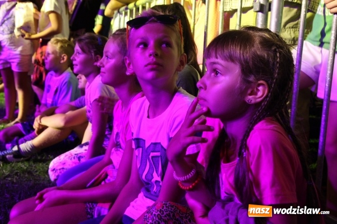 Zdjęcie w galerii na portalu naszwodzislaw.com: Kabaret Młodych Panów bawił publiczność w Lubomi wiadomości z regionu