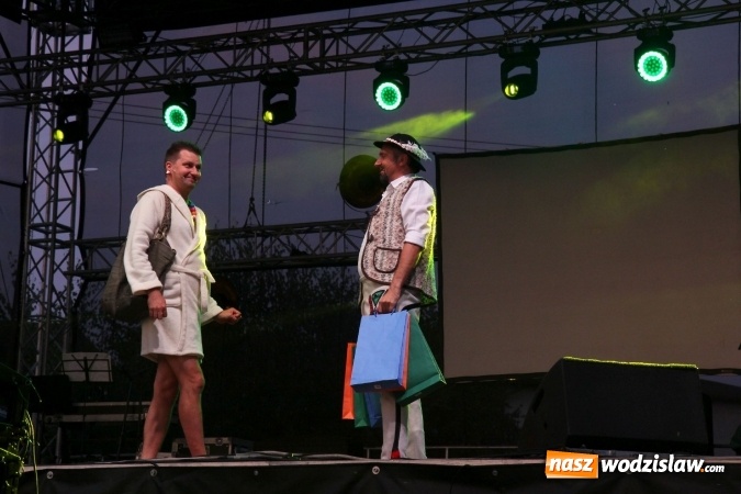 Zdjęcie w galerii na portalu naszwodzislaw.com: Kabaret Młodych Panów bawił publiczność w Lubomi wiadomości z regionu