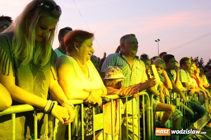 Zdjęcie w galerii na portalu naszwodzislaw.com: Kabaret Młodych Panów bawił publiczność w Lubomi wiadomości z regionu