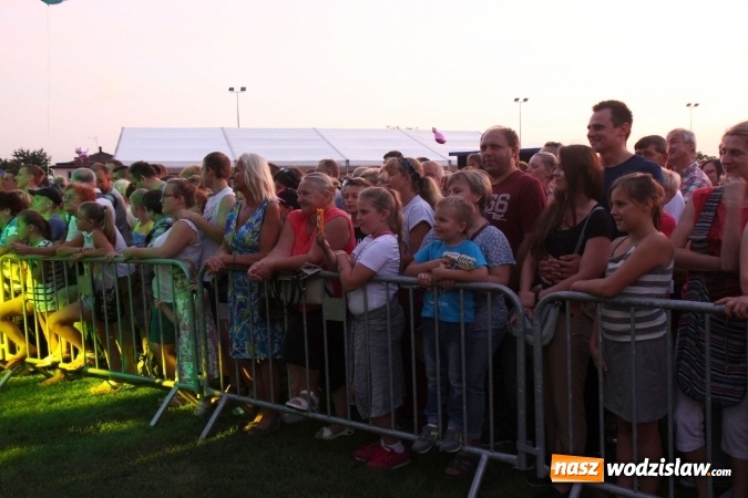 Zdjęcie w galerii na portalu naszwodzislaw.com: Kabaret Młodych Panów bawił publiczność w Lubomi wiadomości z regionu