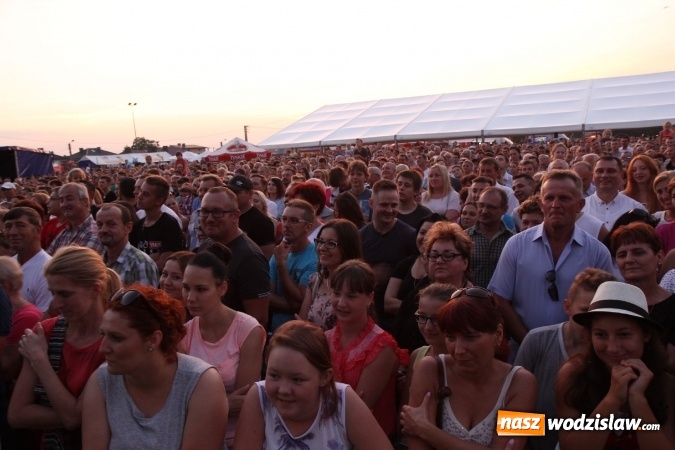 Zdjęcie w galerii na portalu naszwodzislaw.com: Kabaret Młodych Panów bawił publiczność w Lubomi wiadomości z regionu