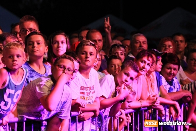 Zdjęcie w galerii na portalu naszwodzislaw.com: Kabaret Młodych Panów bawił publiczność w Lubomi wiadomości z regionu