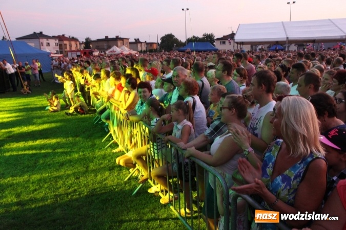 Zdjęcie w galerii na portalu naszwodzislaw.com: Kabaret Młodych Panów bawił publiczność w Lubomi wiadomości z regionu