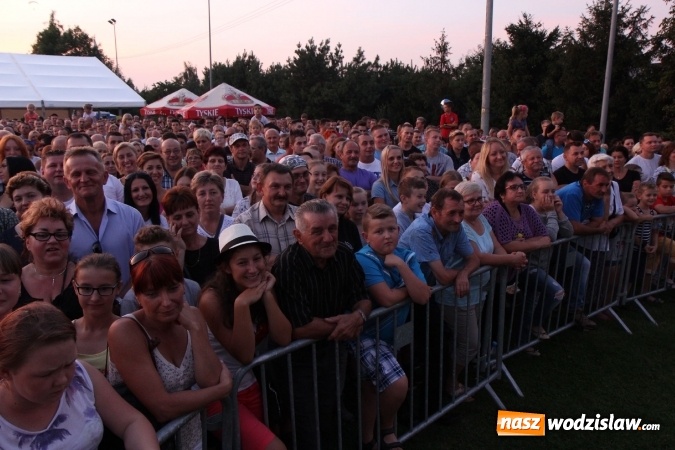 Zdjęcie w galerii na portalu naszwodzislaw.com: Kabaret Młodych Panów bawił publiczność w Lubomi wiadomości z regionu