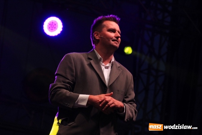 Zdjęcie w galerii na portalu naszwodzislaw.com: Kabaret Młodych Panów bawił publiczność w Lubomi wiadomości z regionu