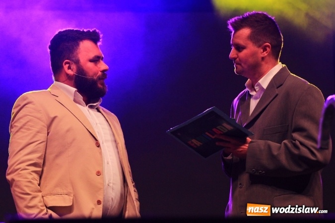Zdjęcie w galerii na portalu naszwodzislaw.com: Kabaret Młodych Panów bawił publiczność w Lubomi wiadomości z regionu