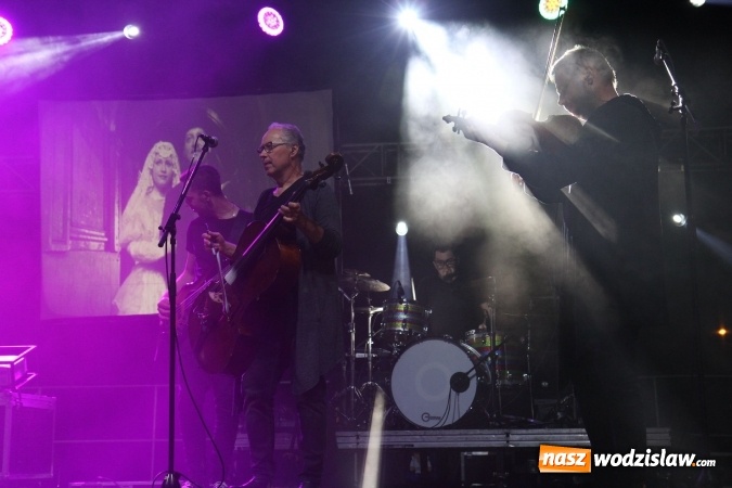 Zdjęcie w galerii na portalu naszwodzislaw.com: Zakopower na finał dożynek w Lubomi! wiadomości z regionu