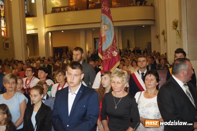 Zdjęcie w galerii na portalu naszwodzislaw.com: Połomscy rolnicy podziękowali za tegoroczne plony  wiadomości z regionu