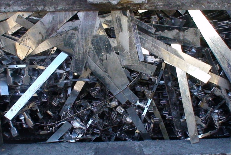 Zdjęcie w galerii na portalu naszwodzislaw.com: Nielegalny transport odpadów wiadomości z regionu