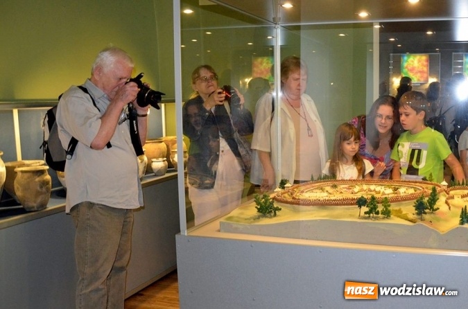 Zdjęcie w galerii na portalu naszwodzislaw.com: Europejskie Dni Dziedzictwa. Zwiedzali średniowieczne grodziska w Lubomi wiadomości z regionu