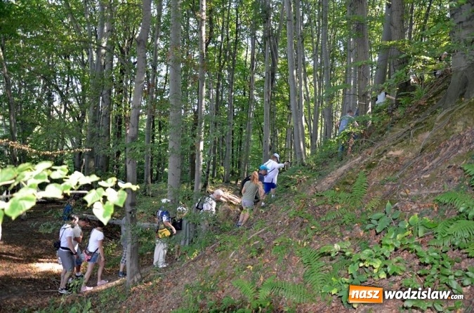 Zdjęcie w galerii na portalu naszwodzislaw.com: Europejskie Dni Dziedzictwa. Zwiedzali średniowieczne grodziska w Lubomi wiadomości z regionu