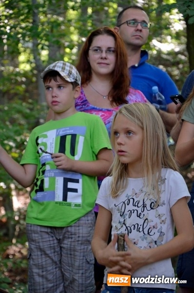 Zdjęcie w galerii na portalu naszwodzislaw.com: Europejskie Dni Dziedzictwa. Zwiedzali średniowieczne grodziska w Lubomi wiadomości z regionu