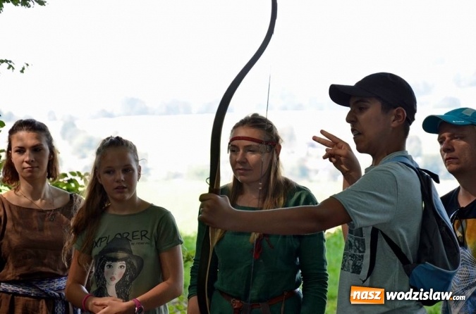 Zdjęcie w galerii na portalu naszwodzislaw.com: Europejskie Dni Dziedzictwa. Zwiedzali średniowieczne grodziska w Lubomi wiadomości z regionu