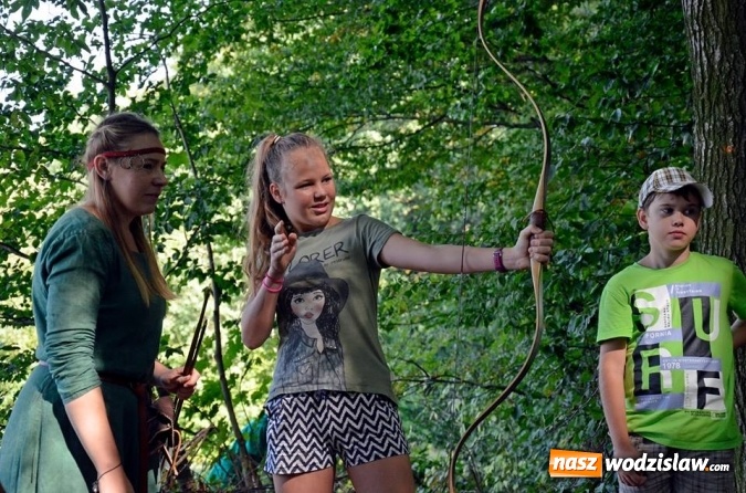 Zdjęcie w galerii na portalu naszwodzislaw.com: Europejskie Dni Dziedzictwa. Zwiedzali średniowieczne grodziska w Lubomi wiadomości z regionu