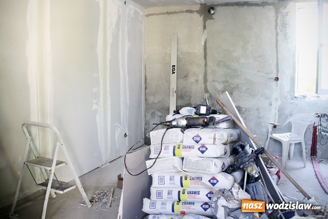 Zdjęcie w galerii na portalu naszwodzislaw.com: Warto wierzyć w ludzi. Piękne Anioły zn&oacute;w w akcji, pom&oacute;c może każdy wiadomości z regionu