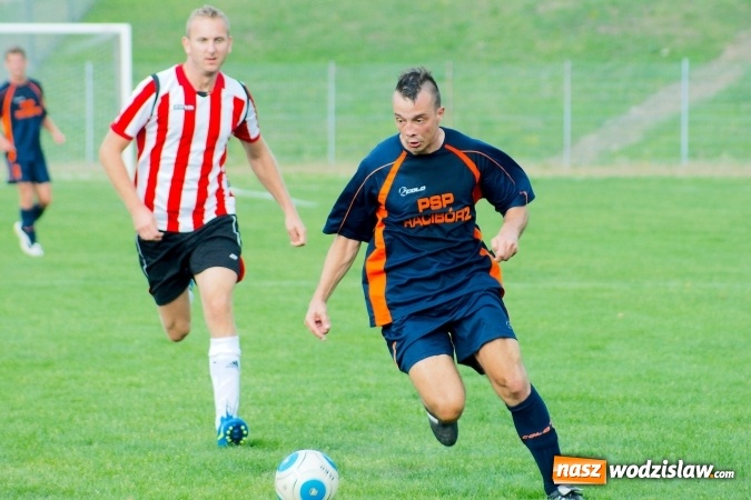 Zdjęcie w galerii na portalu naszwodzislaw.com: Strażacy z regionu rywalizowali w Raciborzu. Wodzisławianie drudzy, Jacek Bażan królem strzelców wiadomości z regionu