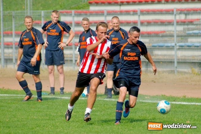 Zdjęcie w galerii na portalu naszwodzislaw.com: Strażacy z regionu rywalizowali w Raciborzu. Wodzisławianie drudzy, Jacek Bażan królem strzelców wiadomości z regionu