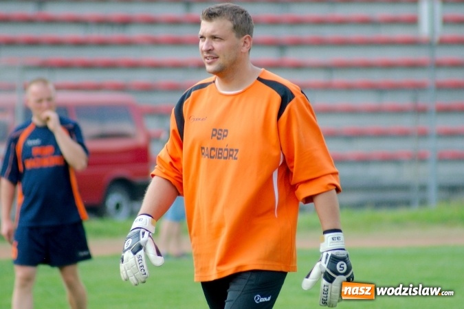 Zdjęcie w galerii na portalu naszwodzislaw.com: Strażacy z regionu rywalizowali w Raciborzu. Wodzisławianie drudzy, Jacek Bażan królem strzelców wiadomości z regionu