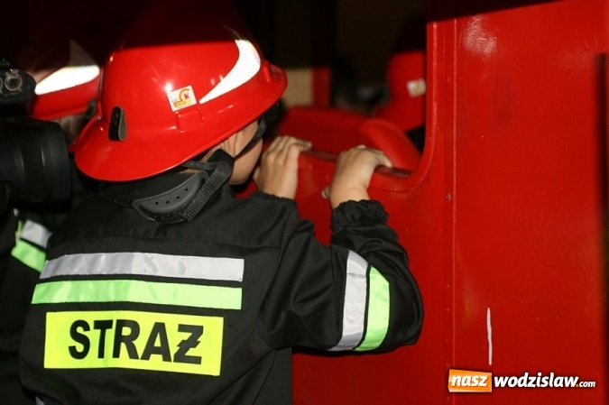 Zdjęcie w galerii na portalu naszwodzislaw.com: Uroczyste otwarcie Centrum Edukacji Przeciwpożarowej w Chorzowie wiadomości z regionu