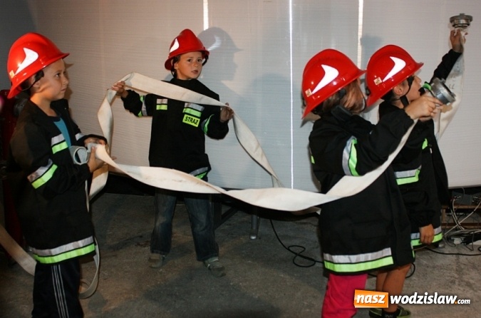 Zdjęcie w galerii na portalu naszwodzislaw.com: Uroczyste otwarcie Centrum Edukacji Przeciwpożarowej w Chorzowie wiadomości z regionu