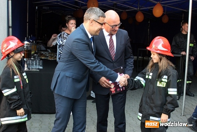Zdjęcie w galerii na portalu naszwodzislaw.com: Uroczyste otwarcie Centrum Edukacji Przeciwpożarowej w Chorzowie wiadomości z regionu
