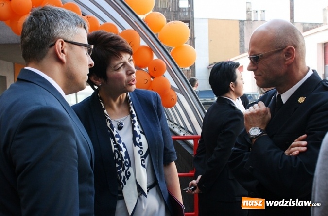 Zdjęcie w galerii na portalu naszwodzislaw.com: Uroczyste otwarcie Centrum Edukacji Przeciwpożarowej w Chorzowie wiadomości z regionu