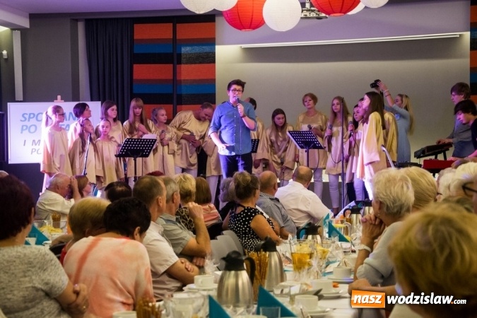 Zdjęcie w galerii na portalu naszwodzislaw.com: Wspomnienia sprzed lat powr&oacute;ciły. WDK Gorzyce świętuje 40-lecie istnienia wiadomości z regionu