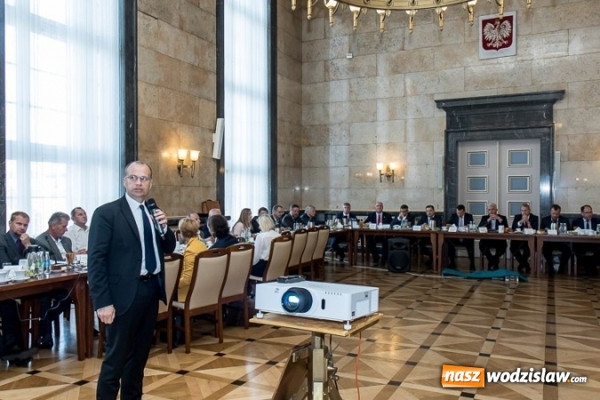 Zdjęcie w galerii na portalu naszwodzislaw.com: Regionalny impuls dla rozwoju wiadomości z regionu