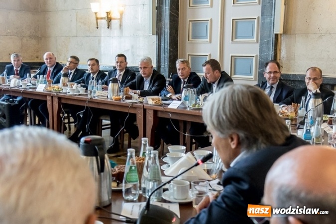 Zdjęcie w galerii na portalu naszwodzislaw.com: Regionalny impuls dla rozwoju wiadomości z regionu