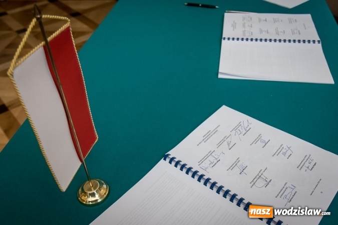 Zdjęcie w galerii na portalu naszwodzislaw.com: Regionalny impuls dla rozwoju wiadomości z regionu