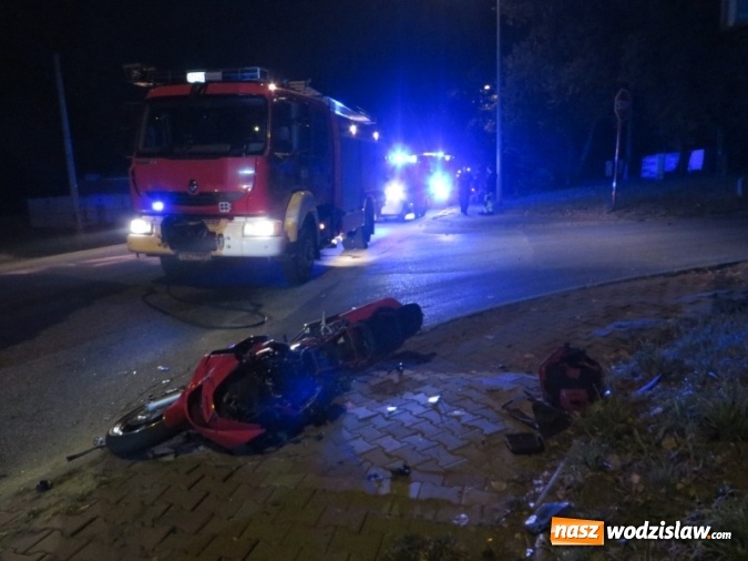 Zdjęcie w galerii na portalu naszwodzislaw.com: Kolejny wypadek na Marklowickiej. Motocyklista zderzył się z ciężar&oacute;wką wiadomości z regionu