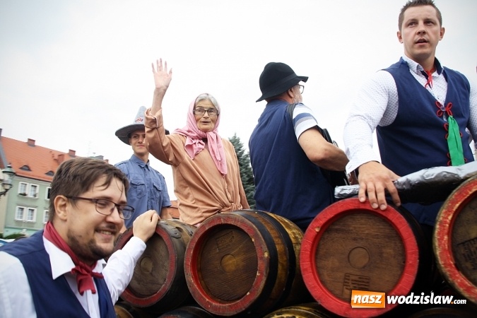 Zdjęcie w galerii na portalu naszwodzislaw.com: Wystartowała druga edycja wodzisławskiego Oktoberfestu wiadomości z regionu