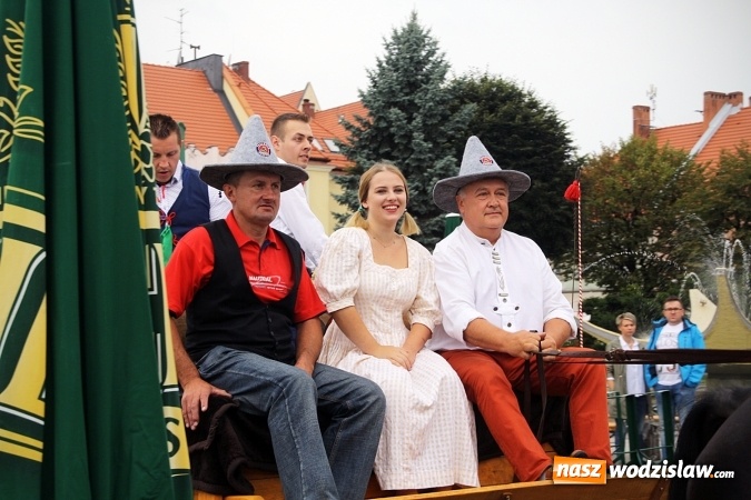 Zdjęcie w galerii na portalu naszwodzislaw.com: Wystartowała druga edycja wodzisławskiego Oktoberfestu wiadomości z regionu