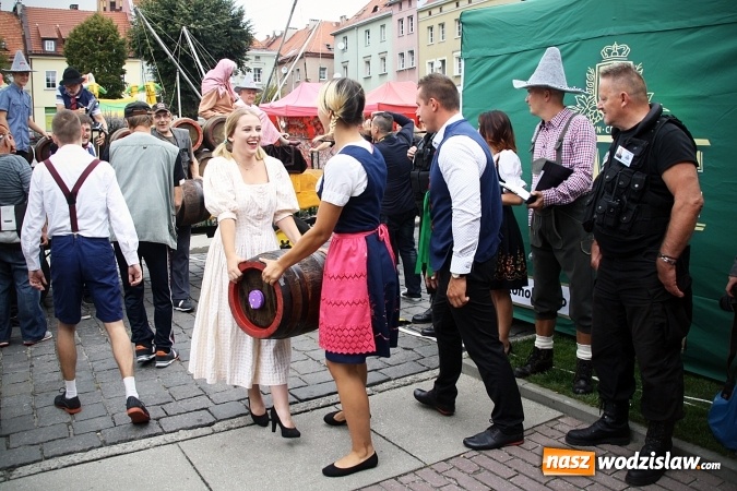 Zdjęcie w galerii na portalu naszwodzislaw.com: Wystartowała druga edycja wodzisławskiego Oktoberfestu wiadomości z regionu