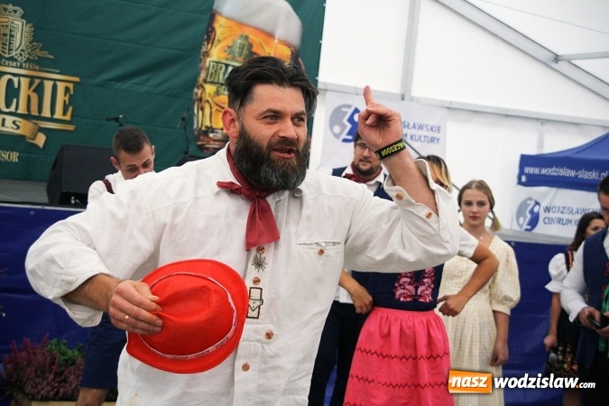 Zdjęcie w galerii na portalu naszwodzislaw.com: Wystartowała druga edycja wodzisławskiego Oktoberfestu wiadomości z regionu