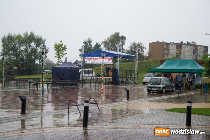 Zdjęcie w galerii na portalu naszwodzislaw.com:  V Rodzinny Bieg Zakochanych w Rydułtowach wiadomości z regionu