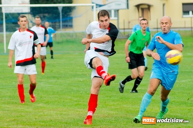 Zdjęcie w galerii na portalu naszwodzislaw.com: B klasa: Fatalna druga połowa Bieńkowic. Pierwszy komplet punktów Bełsznicy wiadomości z regionu