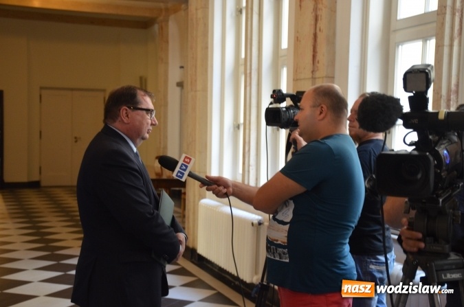 Zdjęcie w galerii na portalu naszwodzislaw.com: Podsumowanie pilotażowego Programu likwidacji niskiej emisji  wiadomości z regionu