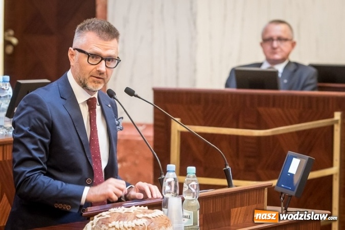 Zdjęcie w galerii na portalu naszwodzislaw.com: Radni Sejmiku Wojew&oacute;dztwa Śląskiego wystąpili z apelem wiadomości z regionu