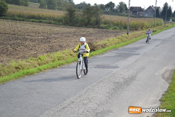 Zdjęcie w galerii na portalu naszwodzislaw.com: Wyścigi kolarskie młodzieży szkolnej z gminy Godów  wiadomości z regionu