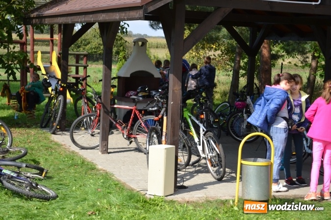 Zdjęcie w galerii na portalu naszwodzislaw.com: Wyścigi kolarskie młodzieży szkolnej z gminy Godów  wiadomości z regionu
